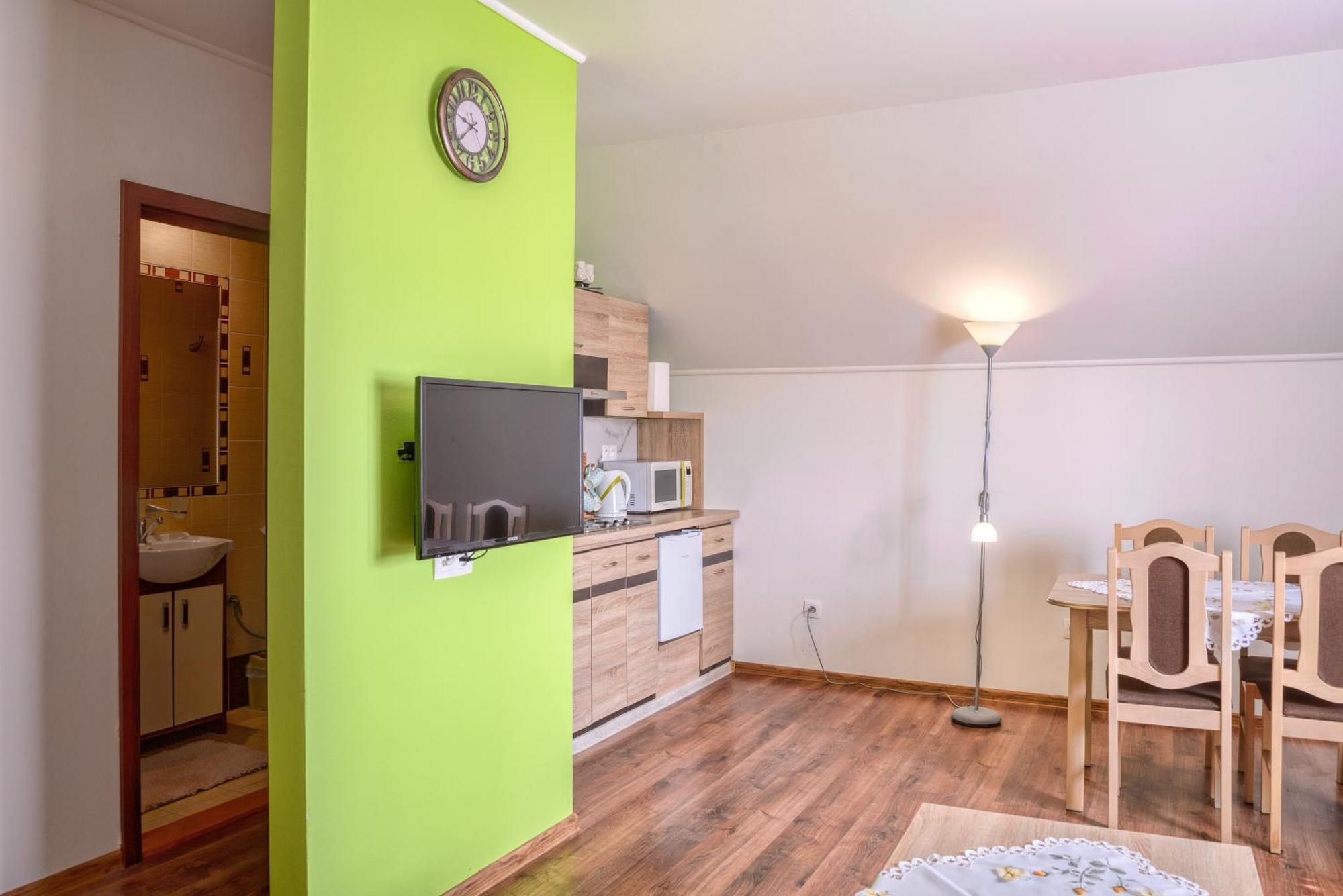 Vela Apartment Maly Slavkov Exterior photo